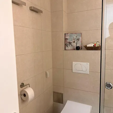 アパート Fantasia - Tesla Palace クラグイェヴァツ